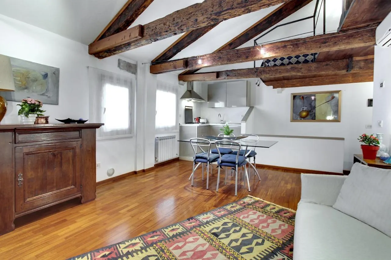 Fenix Do Dogi Apartments Venice