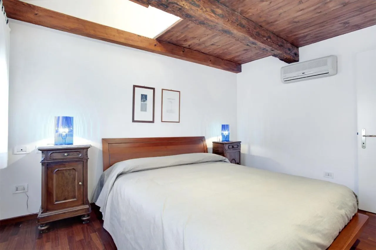 Fenix Do Dogi Apartments Venice 0*,  Italy